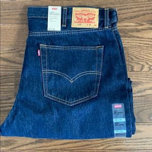 NWT Men’s Levi Jeans 550 Relaxed